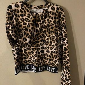 New York & Company Leopard print sweater, size XS